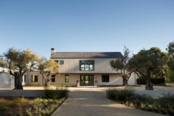 <a href="https://landscapearchitecturebuilt.com/staging/old-winery-road">Old Winery Road Residence</a>, <br>Sonoma, CA, USA