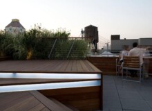 <a href="https://landscapearchitecturebuilt.com/staging/unfolding-terrace">Unfolding Terrace</a>, <br>DUMBO, Brooklyn, NY, USA