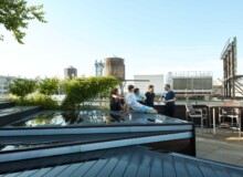 <a href="https://landscapearchitecturebuilt.com/staging/unfolding-terrace">Unfolding Terrace</a>, <br>DUMBO, Brooklyn, NY, USA