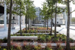 <a href="https://landscapearchitecturebuilt.com/staging/centenary-square">Centenary Square</a>, <br>Birmingham, England