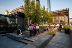 <a href="https://landscapearchitecturebuilt.com/staging/the-flatiron-institute">The Flatiron Institute</a>, <br>New York, NY, USA