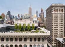 <a href="https://landscapearchitecturebuilt.com/staging/the-flatiron-institute">The Flatiron Institute</a>, <br>New York, NY, USA