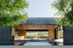 <a href="https://landscapearchitecturebuilt.com/staging/silver-oak-alexander-valley">Silver Oak Alexander Valley</a>, <br>Healdsburg, CA, USA