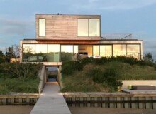 <a href="https://landscapearchitecturebuilt.com/staging/resilient-dunescape">Resilient Dunescape</a>, <br>Sea Bright, NJ, USA