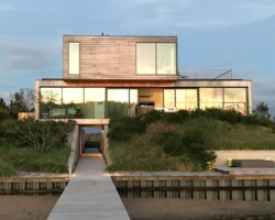 <a href="https://landscapearchitecturebuilt.com/staging/resilient-dunescape">Resilient Dunescape</a>, <br>Sea Bright, NJ, USA