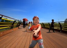 <a href="https://landscapearchitecturebuilt.com/staging/yanweizhou-park">Yanweizhou Park </a>, <br>Jinhua, Zhejiang Province, China