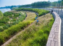 <a href="https://landscapearchitecturebuilt.com/staging/yanweizhou-park">Yanweizhou Park </a>, <br>Jinhua, Zhejiang Province, China