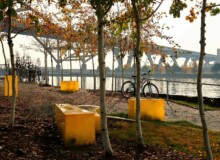 <a href="https://landscapearchitecturebuilt.com/staging/erie-street-plaza">Erie Street Plaza</a>, <br>Milwaukee, WI, USA