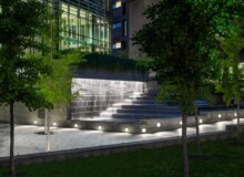 <a href="https://landscapearchitecturebuilt.com/staging/simons-center-for-geometry-and-physics">Simons Center for Geometry and Physics</a>, <br>University of New York, Stony Brook, NY, USA