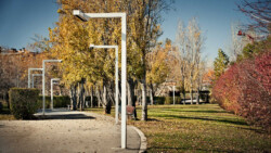 <a href="https://landscapearchitecturebuilt.com/staging/central-park">Central Park</a>, <br>Barcelona, Spain