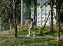 <a href="https://landscapearchitecturebuilt.com/staging/west-bund-riverfront">West Bund Riverfront</a>, <br>Shanghai, China