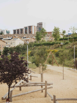 <a href="https://landscapearchitecturebuilt.com/staging/vallmora-park">Vallmora Park</a>, <br>Barcelona, Spain