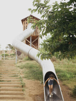 <a href="https://landscapearchitecturebuilt.com/staging/vallmora-park">Vallmora Park</a>, <br>Barcelona, Spain