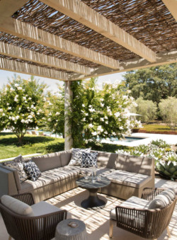 <a href="https://landscapearchitecturebuilt.com/old-winery-road">Old Winery Road Residence</a>, <br>Sonoma, CA, USA