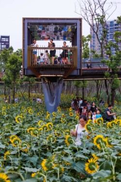 <a href="https://landscapearchitecturebuilt.com/quzhou-luming-park">Quzhou Luming Park</a>, <br>Quzhou, Zhejiang Province, China