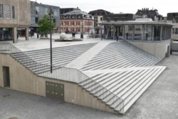 <a href="https://landscapearchitecturebuilt.com/town-hall-square">Town Hall Square</a>, <br>Meilen, Switzerland