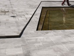 <a href="https://landscapearchitecturebuilt.com/europaallee-21">Europaallee 21</a>, <br>Zurich, Switzerland