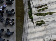 <a href="https://landscapearchitecturebuilt.com/europaallee-21">Europaallee 21</a>, <br>Zurich, Switzerland