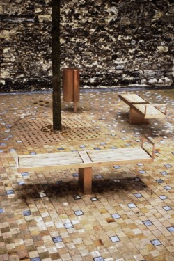 <a href="https://landscapearchitecturebuilt.com/bonn-square">Bonn Square</a>, <br>Oxford, England