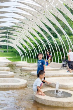 <a href="https://landscapearchitecturebuilt.com/aranya-park">Aranya Park</a>, <br>Beidaihe, China