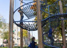 <a href="https://landscapearchitecturebuilt.com/frederik-hendrikplantsoen">Frederik Hendrikplantsoen</a>, <br>Amsterdam, Netherlands