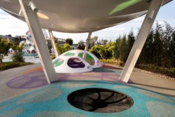 <a href="https://landscapearchitecturebuilt.com/roof-playground-marmara-forum">Roof Playground Marmara Forum</a>, <br>Instanbul, Turkey