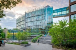 <a href="https://landscapearchitecturebuilt.com/simons-center-for-geometry-and-physics">Simons Center for Geometry and Physics</a>, <br>University of New York, Stony Brook, NY, USA