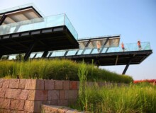 <a href="https://landscapearchitecturebuilt.com/yanweizhou-park">Yanweizhou Park </a>, <br>Jinhua, Zhejiang Province, China