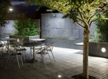 <a href="https://landscapearchitecturebuilt.com/simons-center-for-geometry-and-physics">Simons Center for Geometry and Physics</a>, <br>University of New York, Stony Brook, NY, USA