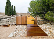 <a href="https://landscapearchitecturebuilt.com/restoration-of-the-roman-forum-of-empuries-girona">Restoration of the Roman Forum of Empúries</a>, <br>Girona, Spain