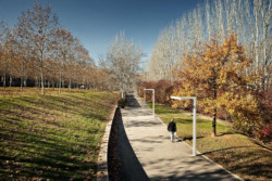 <a href="https://landscapearchitecturebuilt.com/central-park">Central Park</a>, <br>Barcelona, Spain