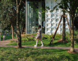 <a href="https://landscapearchitecturebuilt.com/west-bund-riverfront">West Bund Riverfront</a>, <br>Shanghai, China