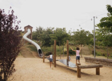 <a href="https://landscapearchitecturebuilt.com/vallmora-park">Vallmora Park</a>, <br>Barcelona, Spain