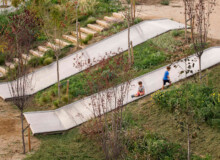 <a href="https://landscapearchitecturebuilt.com/vallmora-park">Vallmora Park</a>, <br>Barcelona, Spain