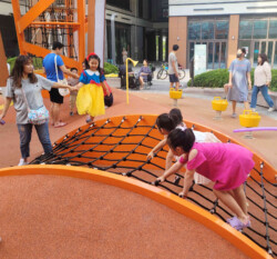 <a href="https://landscapearchitecturebuilt.com/arcloud">Arcloud</a>, <br>Seoul, South Korea