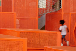 <a href="https://landscapearchitecturebuilt.com/plot-5">East Village - Plot 5 play space</a>, <br>London, UK