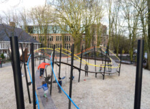 <a href="https://landscapearchitecturebuilt.com/play-garland-oosterpark">Play garland in Oosterpark</a>, <br>Amsterdam, the Netherlands